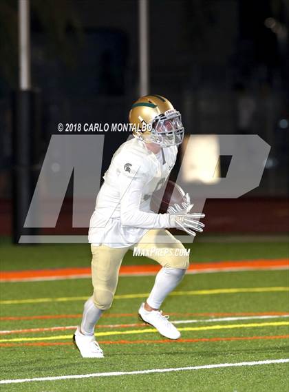 Thumbnail 3 in Damien vs. Glendora  photogallery.