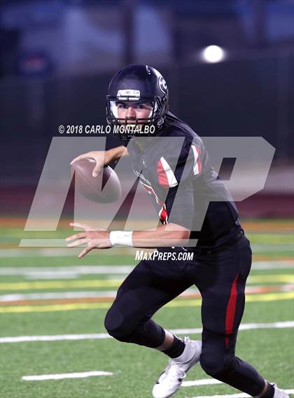 Thumbnail 1 in Damien vs. Glendora  photogallery.