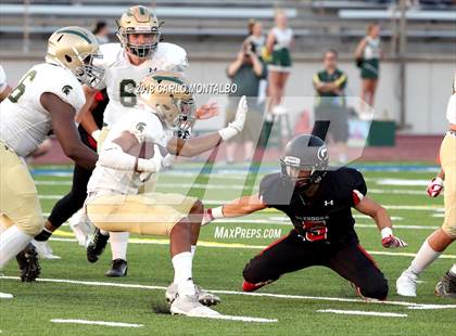 Thumbnail 3 in Damien vs. Glendora  photogallery.