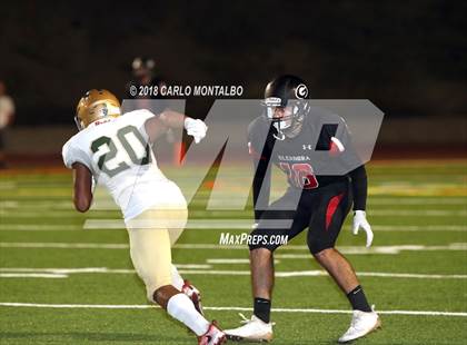 Thumbnail 3 in Damien vs. Glendora  photogallery.