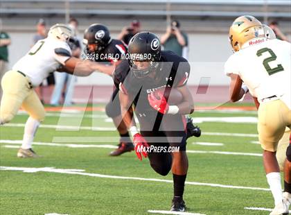 Thumbnail 2 in Damien vs. Glendora  photogallery.