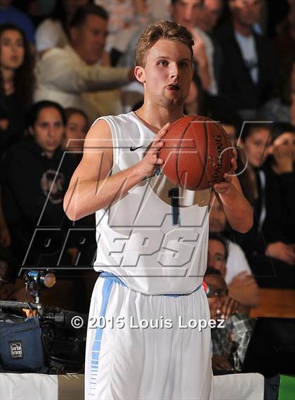 Thumbnail 3 in Beverly Hills vs. Corona del Mar (CIF SS D3A Final) photogallery.