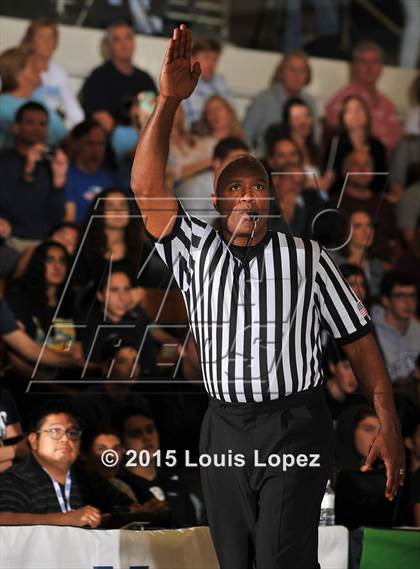 Thumbnail 2 in Beverly Hills vs. Corona del Mar (CIF SS D3A Final) photogallery.