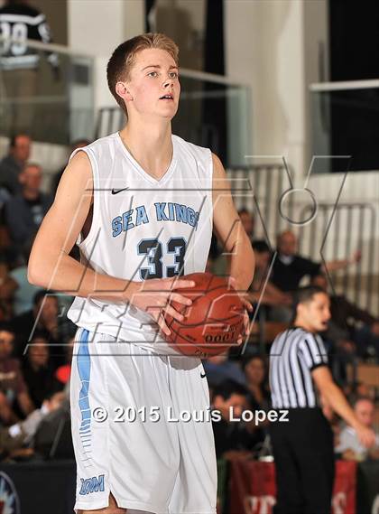 Thumbnail 1 in Beverly Hills vs. Corona del Mar (CIF SS D3A Final) photogallery.