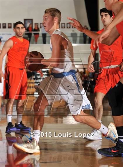 Thumbnail 1 in Beverly Hills vs. Corona del Mar (CIF SS D3A Final) photogallery.