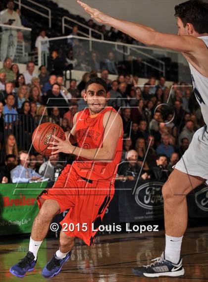 Thumbnail 3 in Beverly Hills vs. Corona del Mar (CIF SS D3A Final) photogallery.