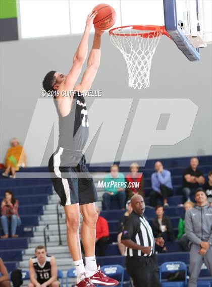 Thumbnail 3 in Bishop Walsh vs James Island (Rotary Roundball Classic) photogallery.