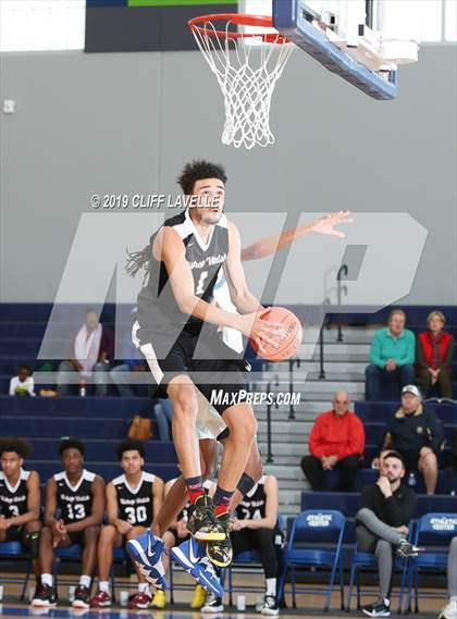 Thumbnail 3 in Bishop Walsh vs James Island (Rotary Roundball Classic) photogallery.