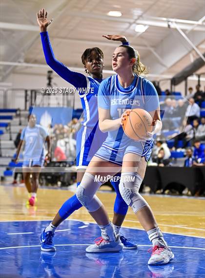 Thumbnail 2 in Crestwood Prep (North York, Ontario) @ IMG Academy photogallery.
