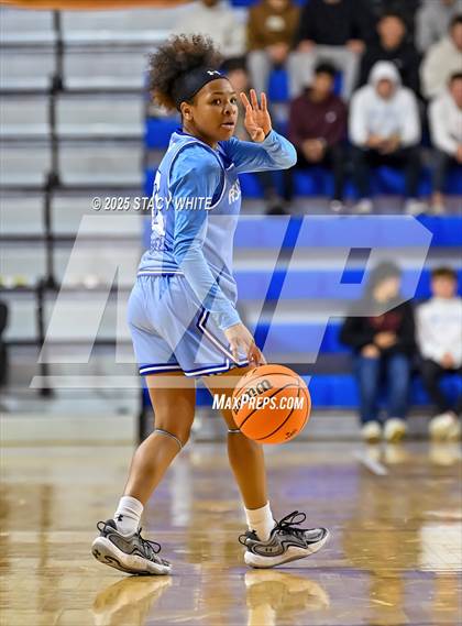 Thumbnail 2 in Crestwood Prep (North York, Ontario) @ IMG Academy photogallery.