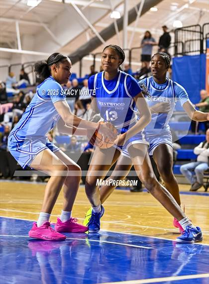 Thumbnail 2 in Crestwood Prep (North York, Ontario) @ IMG Academy photogallery.