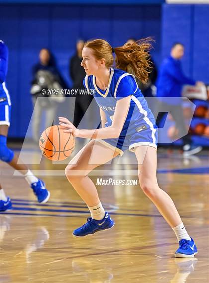 Thumbnail 3 in Crestwood Prep (North York, Ontario) @ IMG Academy photogallery.