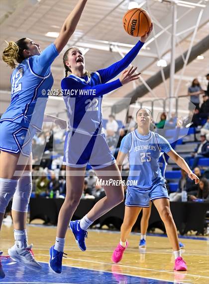 Thumbnail 1 in Crestwood Prep (North York, Ontario) @ IMG Academy photogallery.