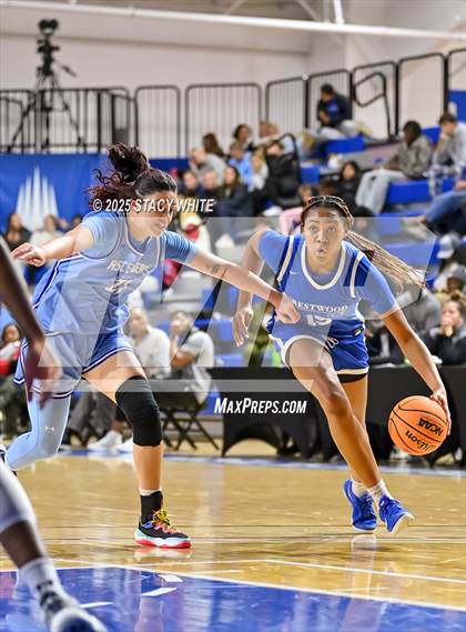 Thumbnail 1 in Crestwood Prep (North York, Ontario) @ IMG Academy photogallery.
