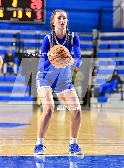 Thumbnail 2 in Crestwood Prep (North York, Ontario) @ IMG Academy photogallery.