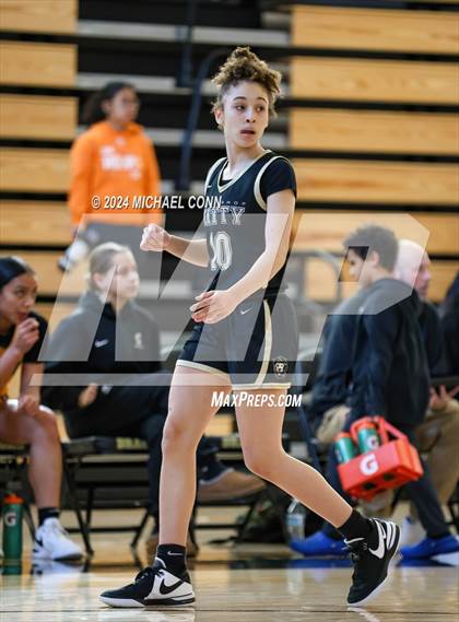 Thumbnail 3 in Archbishop Mitty @ Bishop O'Dowd (O'Dowd MLK Classic) photogallery.