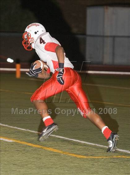 Thumbnail 2 in Pasadena vs. Saugus photogallery.