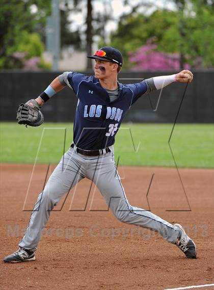 Thumbnail 1 in Los Osos vs. La Canada photogallery.