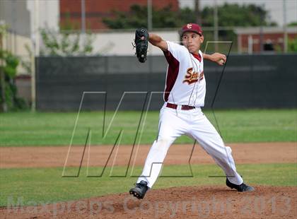 Thumbnail 2 in Los Osos vs. La Canada photogallery.
