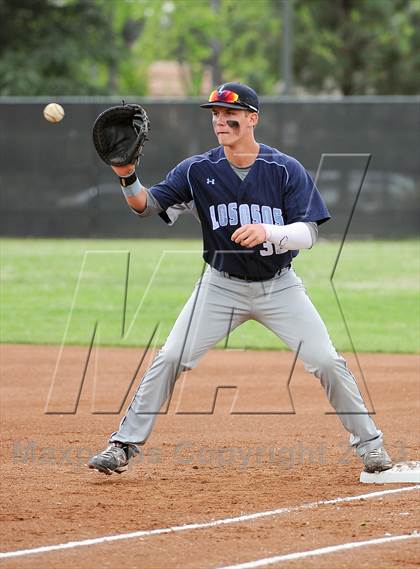 Thumbnail 1 in Los Osos vs. La Canada photogallery.