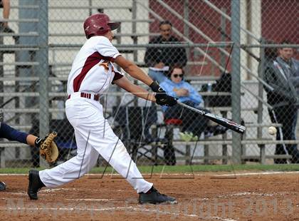 Thumbnail 3 in Los Osos vs. La Canada photogallery.
