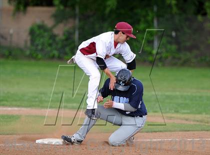 Thumbnail 2 in Los Osos vs. La Canada photogallery.