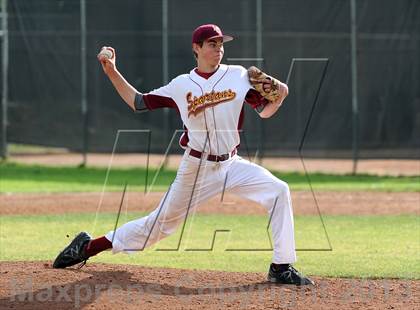 Thumbnail 1 in Los Osos vs. La Canada photogallery.
