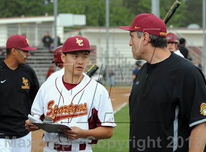 Thumbnail 1 in Los Osos vs. La Canada photogallery.