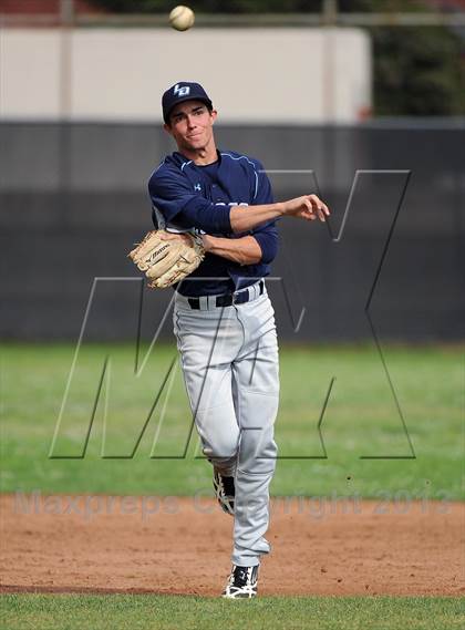 Thumbnail 2 in Los Osos vs. La Canada photogallery.