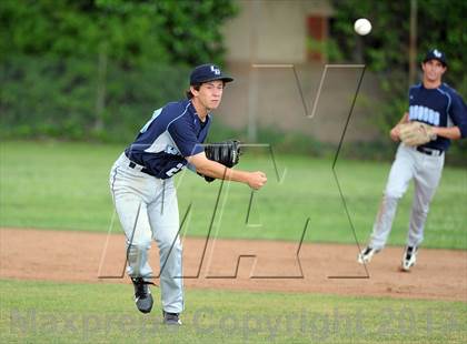 Thumbnail 1 in Los Osos vs. La Canada photogallery.