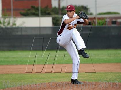 Thumbnail 3 in Los Osos vs. La Canada photogallery.