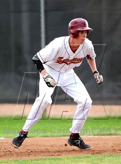 Thumbnail 3 in Los Osos vs. La Canada photogallery.