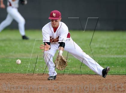 Thumbnail 3 in Los Osos vs. La Canada photogallery.