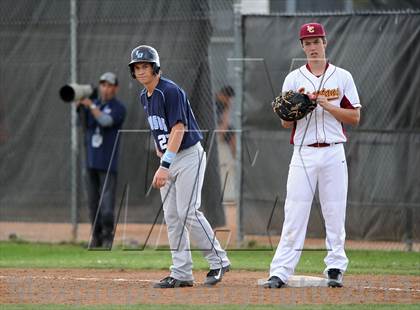 Thumbnail 2 in Los Osos vs. La Canada photogallery.