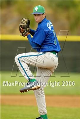 Thumbnail 2 in Vista vs. Green Valley (56th Annual Lions Invitational) photogallery.