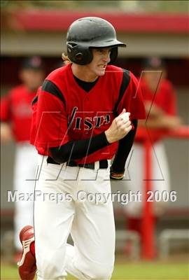 Thumbnail 3 in Vista vs. Green Valley (56th Annual Lions Invitational) photogallery.