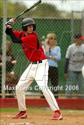 Thumbnail 2 in Vista vs. Green Valley (56th Annual Lions Invitational) photogallery.