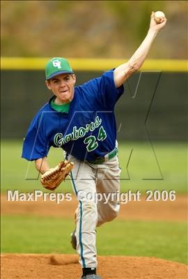 Thumbnail 2 in Vista vs. Green Valley (56th Annual Lions Invitational) photogallery.