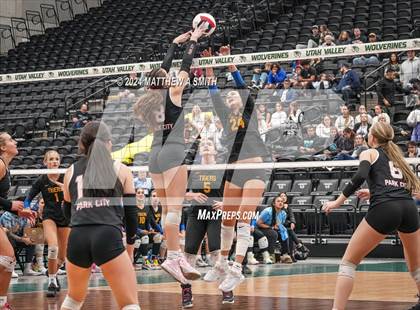Thumbnail 2 in Orem Vs Park City (UHSAA 4A Finals) photogallery.
