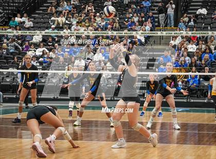 Thumbnail 2 in Orem Vs Park City (UHSAA 4A Finals) photogallery.