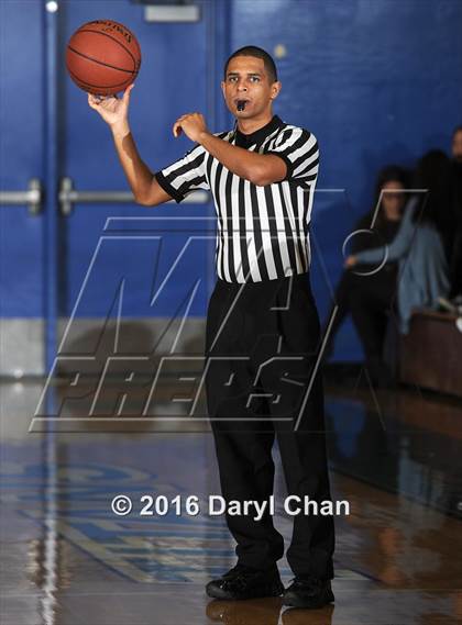 Thumbnail 1 in Whittier @ San Marino photogallery.