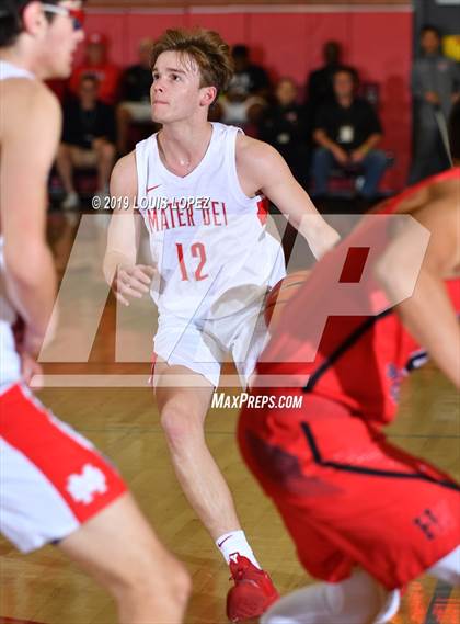 Thumbnail 2 in Harvard-Westlake @ Mater Dei (Nike Extravaganza) photogallery.