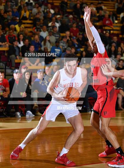 Thumbnail 3 in Harvard-Westlake @ Mater Dei (Nike Extravaganza) photogallery.