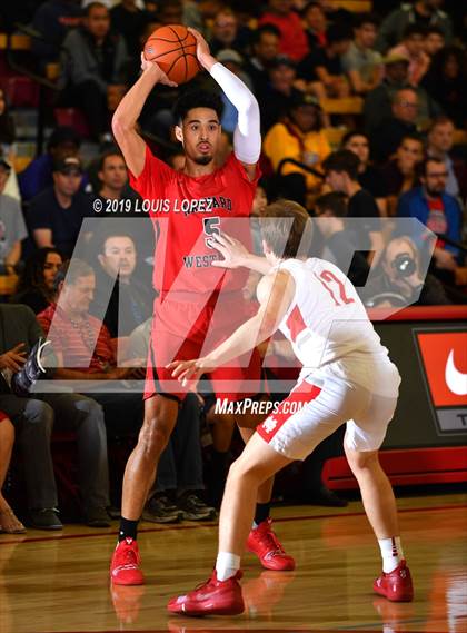 Thumbnail 1 in Harvard-Westlake @ Mater Dei (Nike Extravaganza) photogallery.