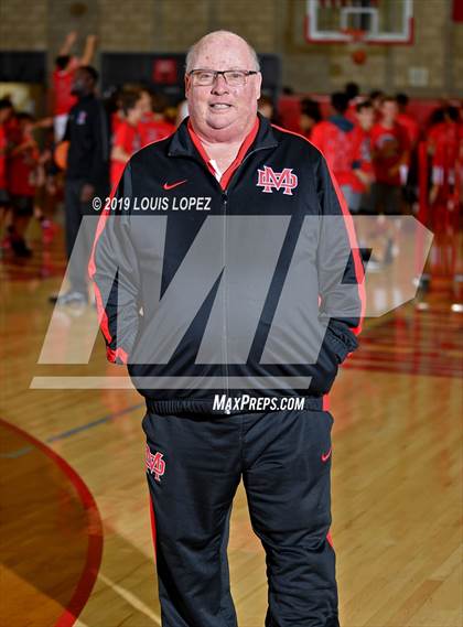 Thumbnail 2 in Harvard-Westlake @ Mater Dei (Nike Extravaganza) photogallery.