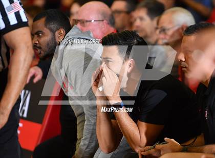 Thumbnail 3 in Harvard-Westlake @ Mater Dei (Nike Extravaganza) photogallery.