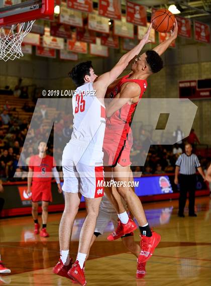Thumbnail 1 in Harvard-Westlake @ Mater Dei (Nike Extravaganza) photogallery.
