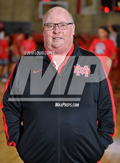 Thumbnail 3 in Harvard-Westlake @ Mater Dei (Nike Extravaganza) photogallery.