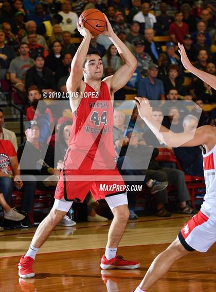 Thumbnail 3 in Harvard-Westlake @ Mater Dei (Nike Extravaganza) photogallery.