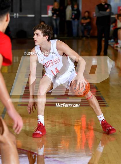 Thumbnail 3 in Harvard-Westlake @ Mater Dei (Nike Extravaganza) photogallery.